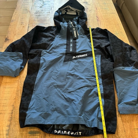 Adidas Men's TERREX Techrock RAIN.RDY Climbing Anorak Black/Wonste Size Medium - Picture 9 of 17